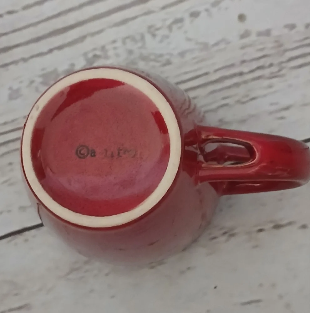 N/A vibrant red